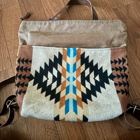 Grace Designs Pendleton Backpack - Picture 4 of 5